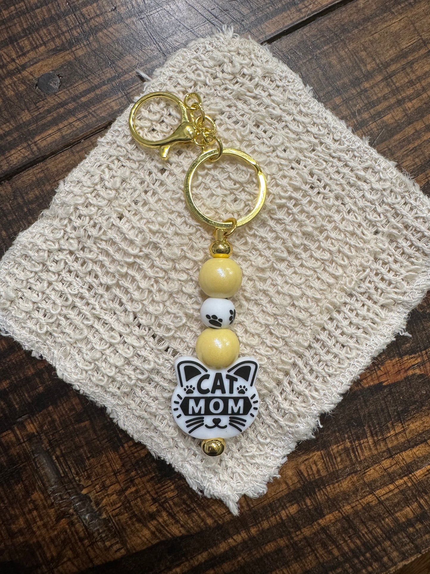 Beaded Pet Lover Keychains– Dog & Cat Mom Collection
