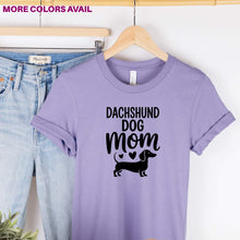 Dachshund Dog Mom Unisex T-Shirt