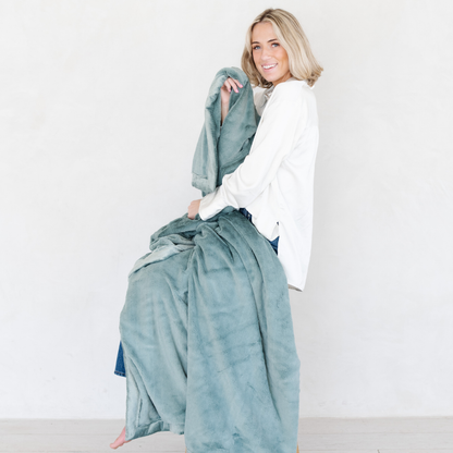 LUSH XL BLANKETS