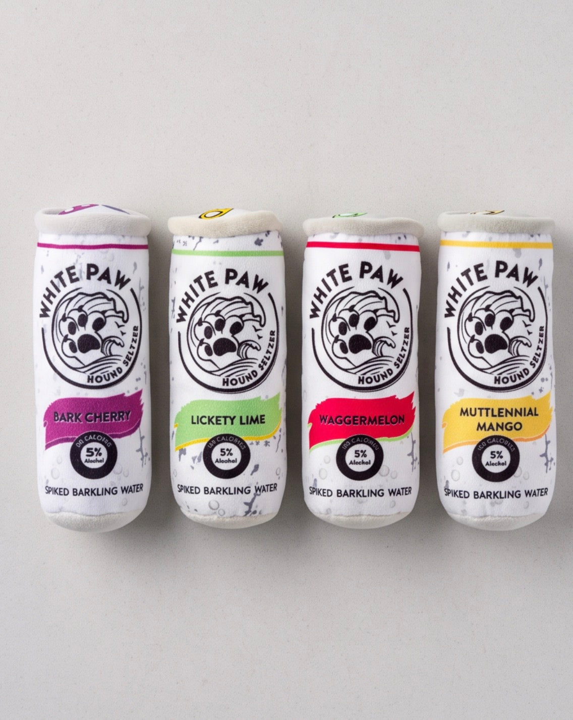 White Paw - Muttlennial Mango