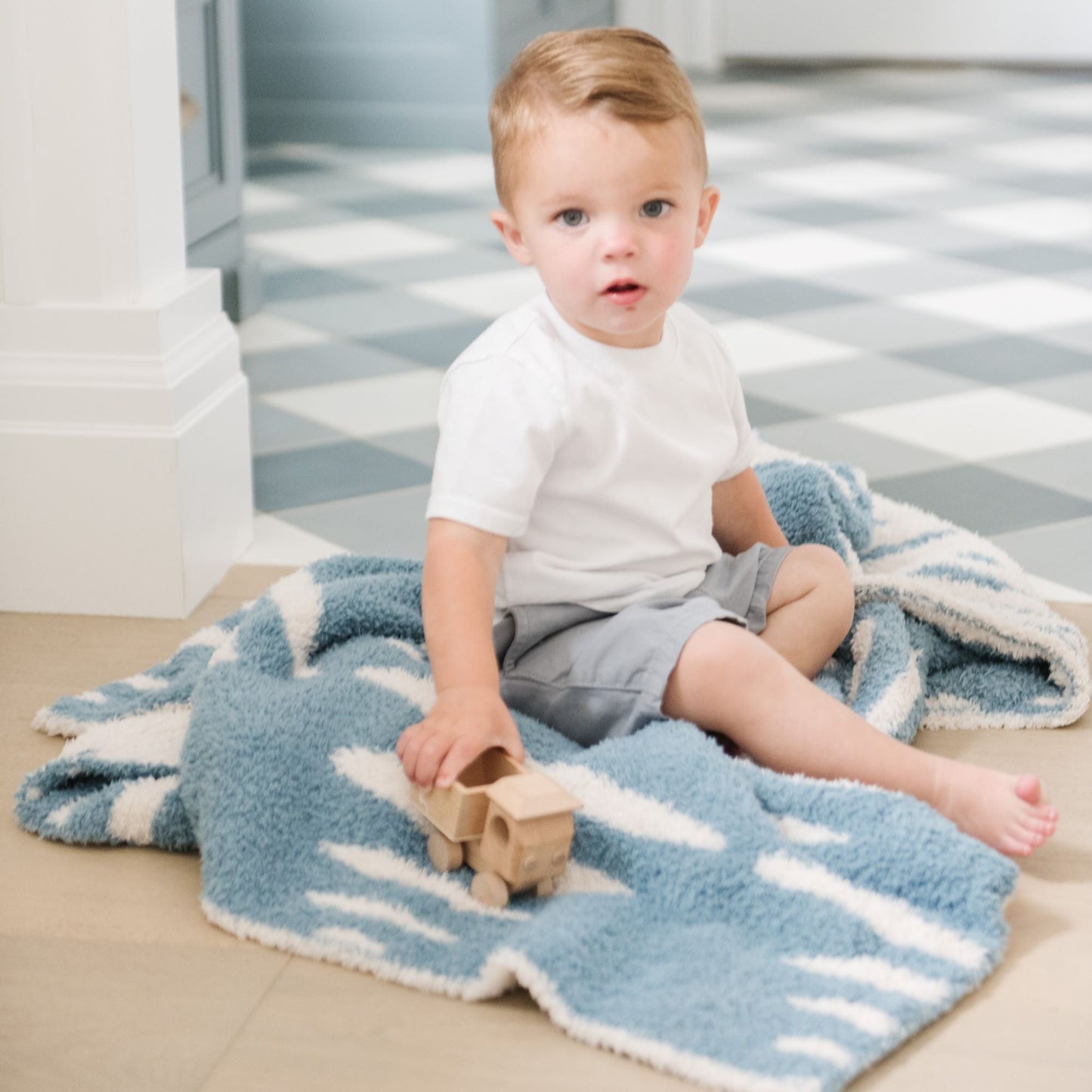 DOUBLE-LAYER BAMBONI® RECEIVING BLANKETS
