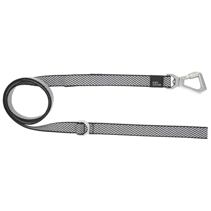 Pet Life ® 'Escapade' Outdoor Series 2-in-1 Convertible Dog Leash and Harness