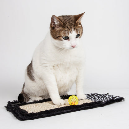 Pet Life ® 'Scrape-Away' Sisal and Jute Hanging Carpet Cat Scratcher Toy